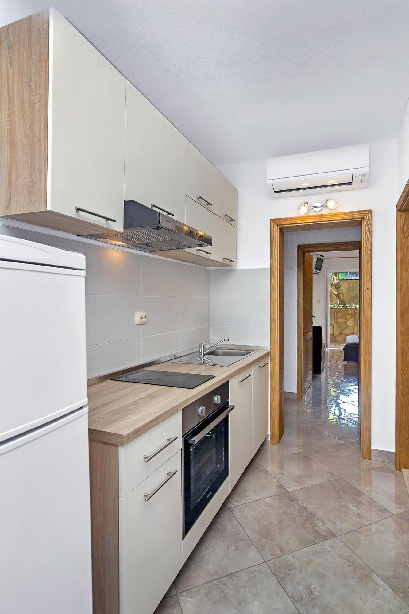 Apartmani Nikola Zastražišće Extérieur photo