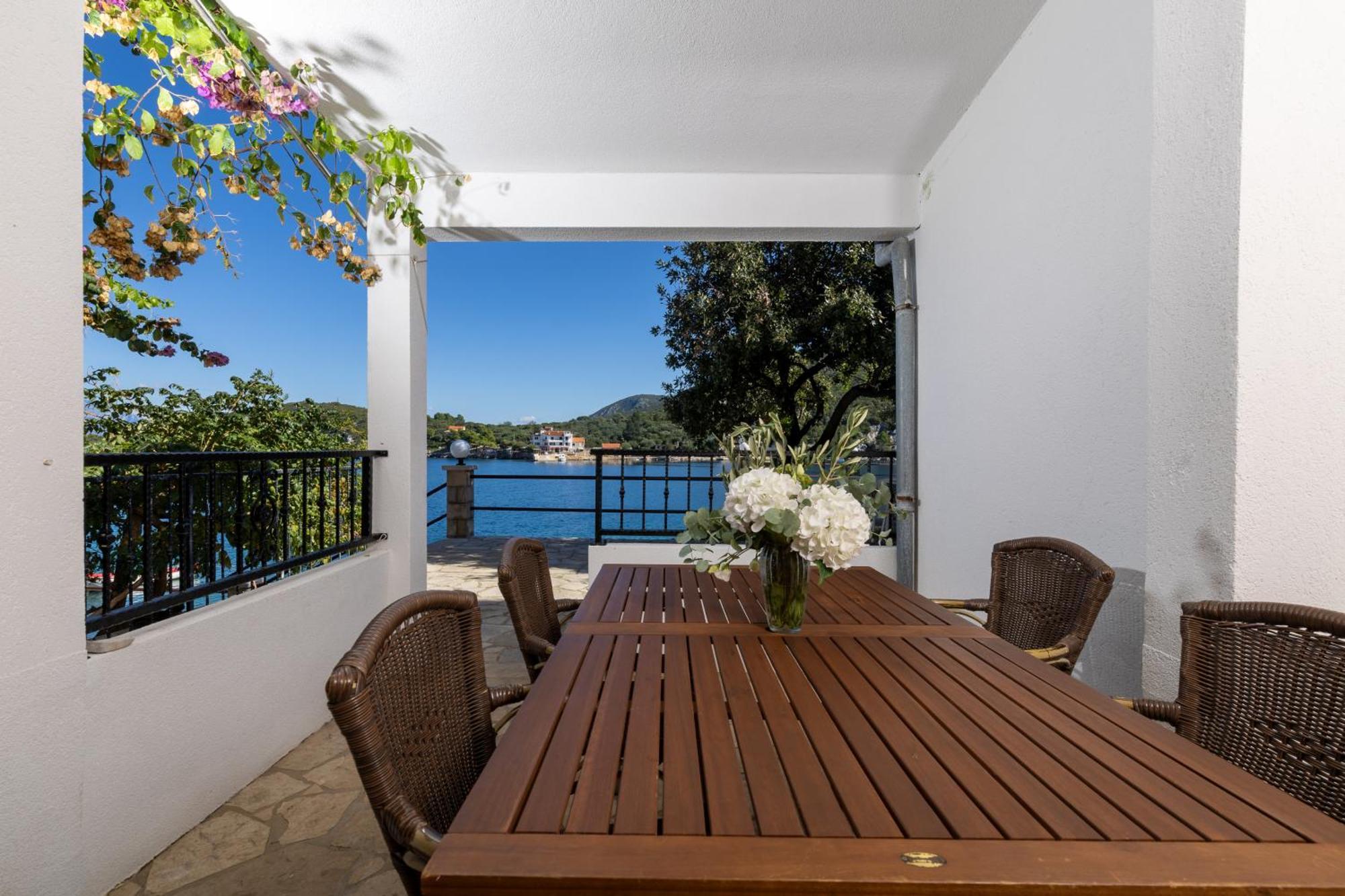 Apartmani Nikola Zastražišće Extérieur photo