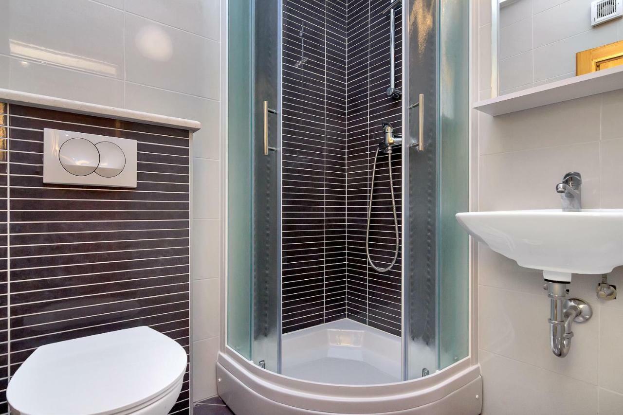 Apartmani Nikola Zastražišće Extérieur photo